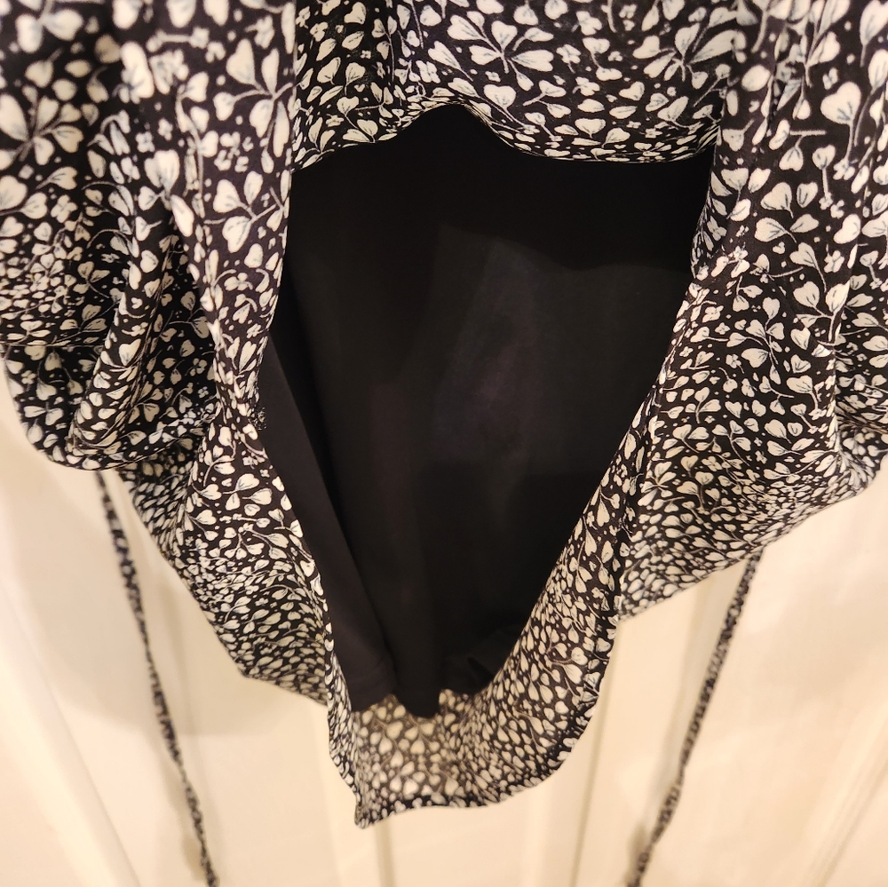 DANIELRAINN Dress - Picture 4 of 4